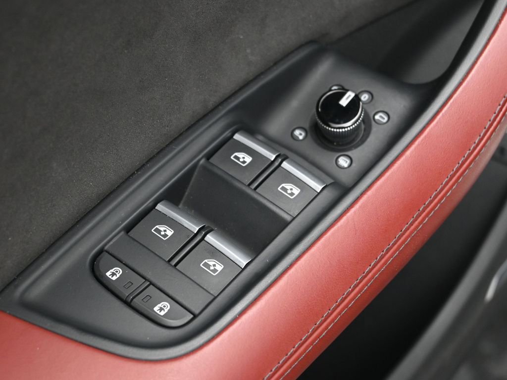 Used 2021 Audi SQ8 Prestige w/ Prestige Package image 9