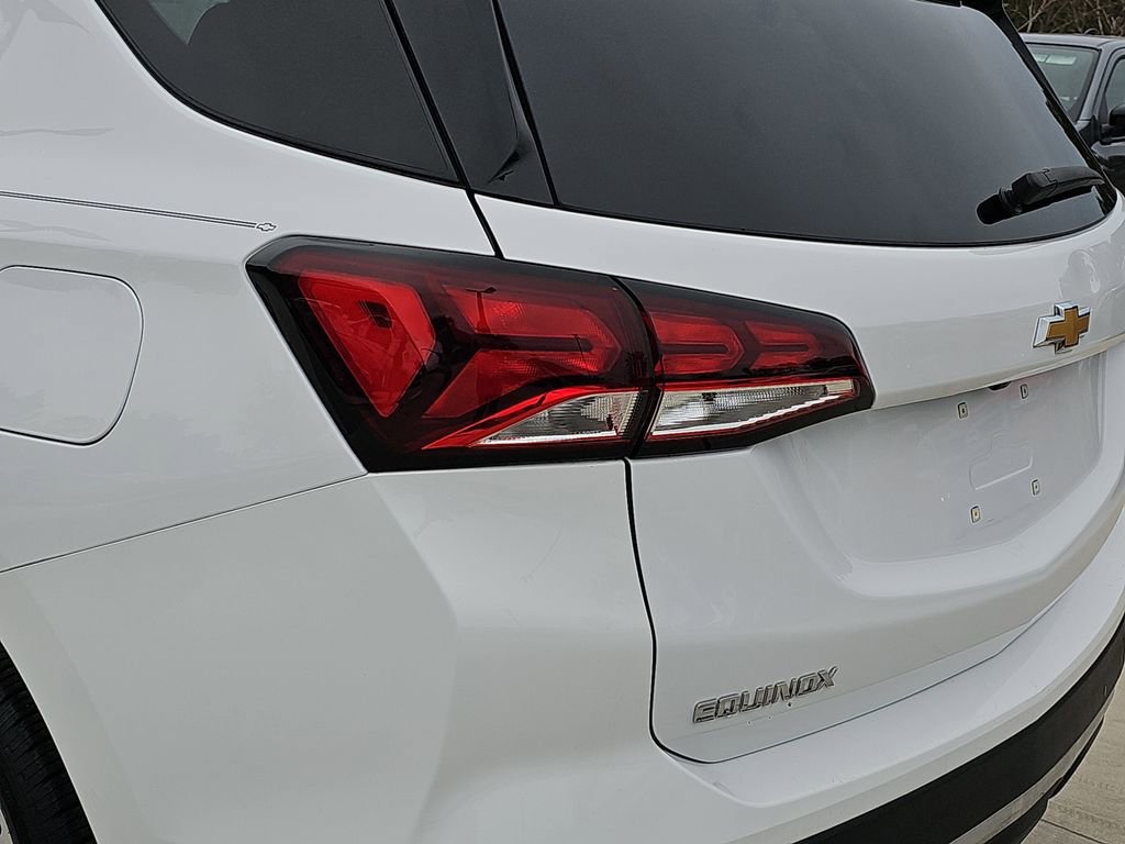 Used 2022 Chevrolet Equinox LT image 38