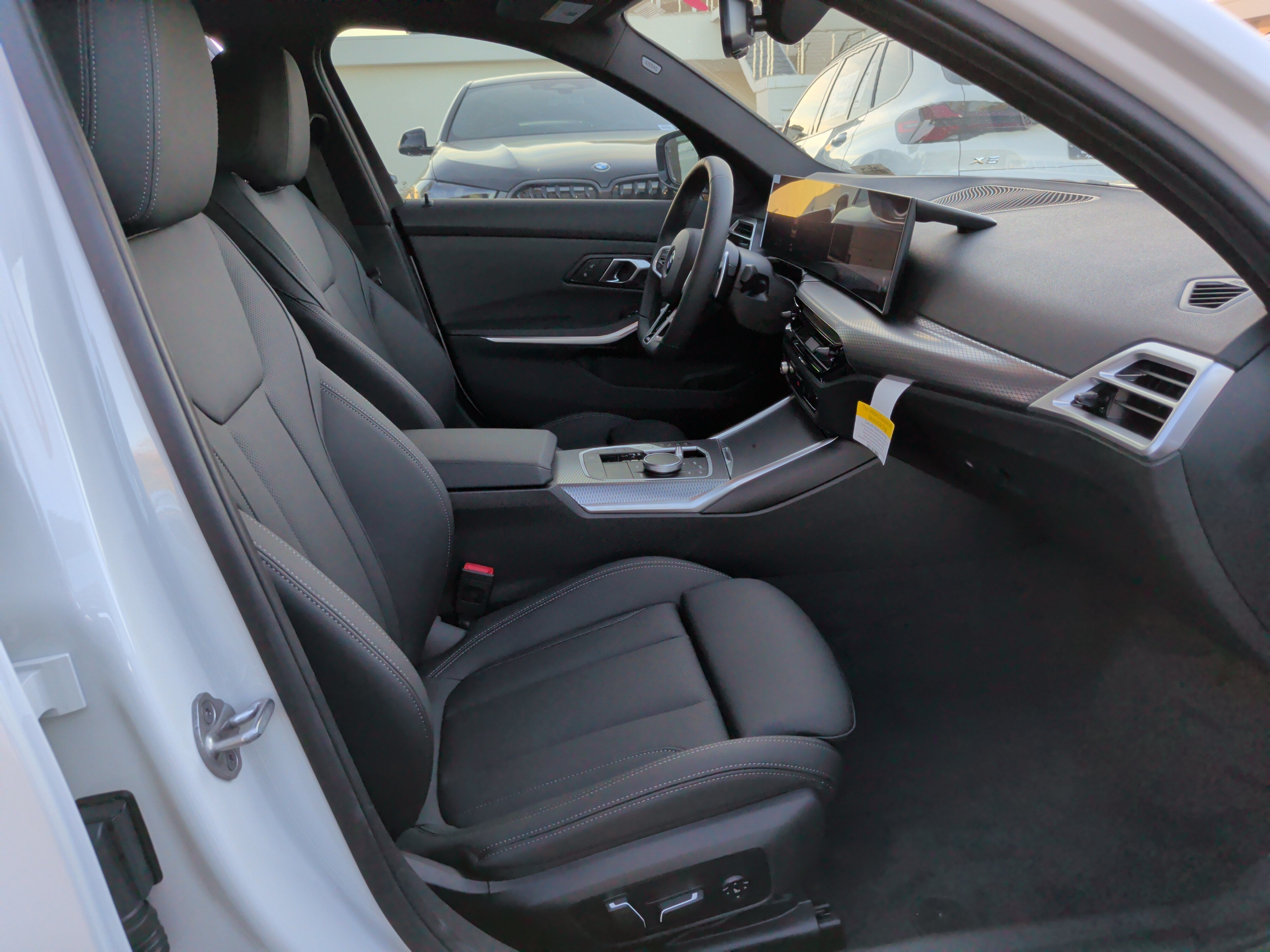 Certified 2026 BMW 330i Sedan w/ M Sport Package RWD image 21