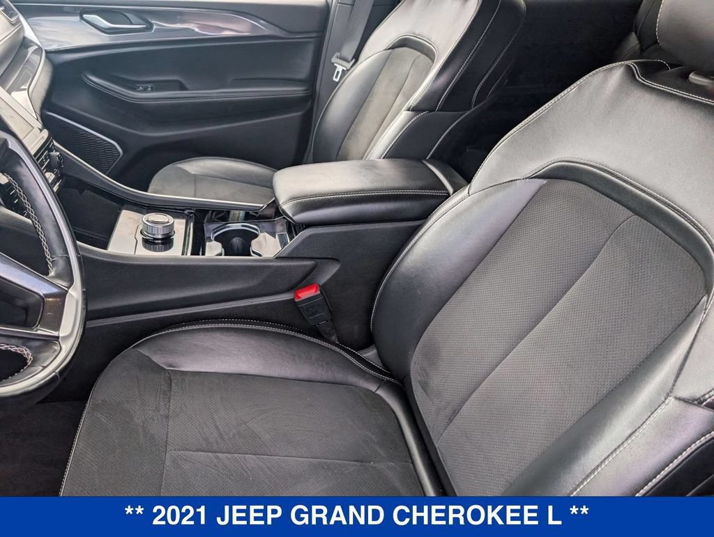 Used 2021 Jeep Grand Cherokee L Laredo AWD/4WD image 14