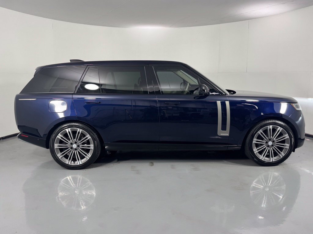 Used 2023 Land Rover Range Rover Long Wheelbase Autobiography AWD/4WD image 5