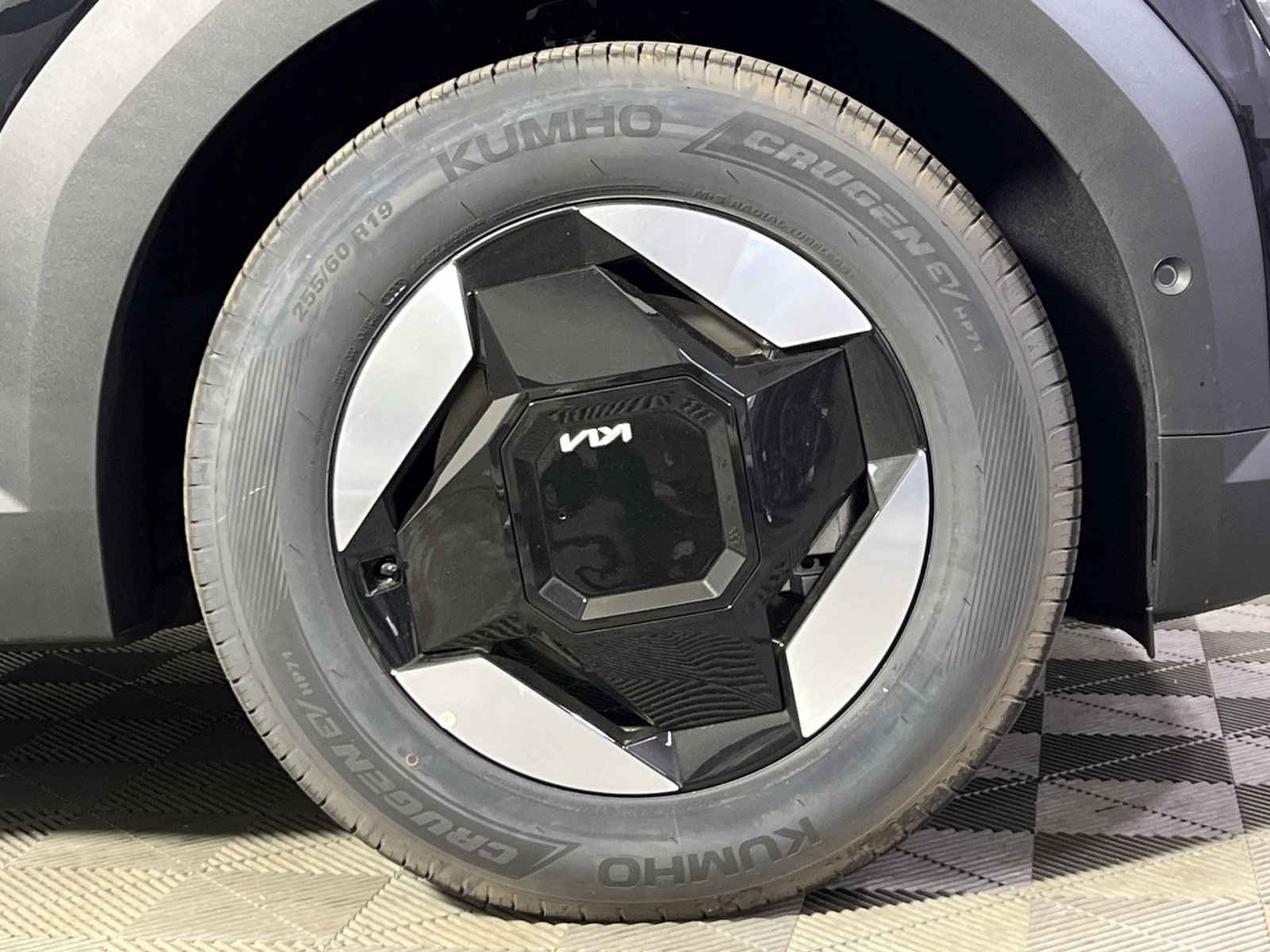 New 2026 Kia EV9 Wind image 10