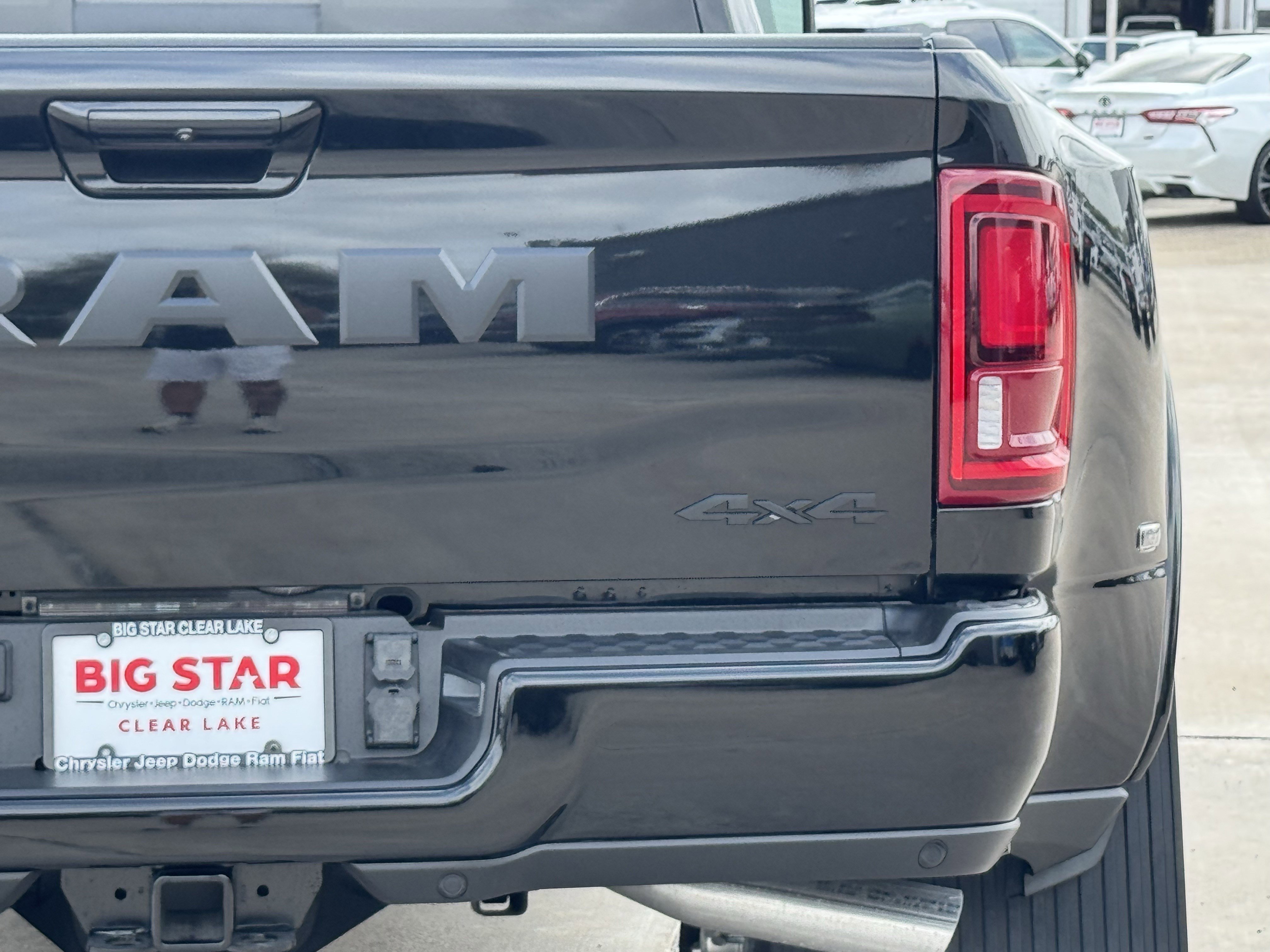 New 2026 RAM 3500 Limited image 10