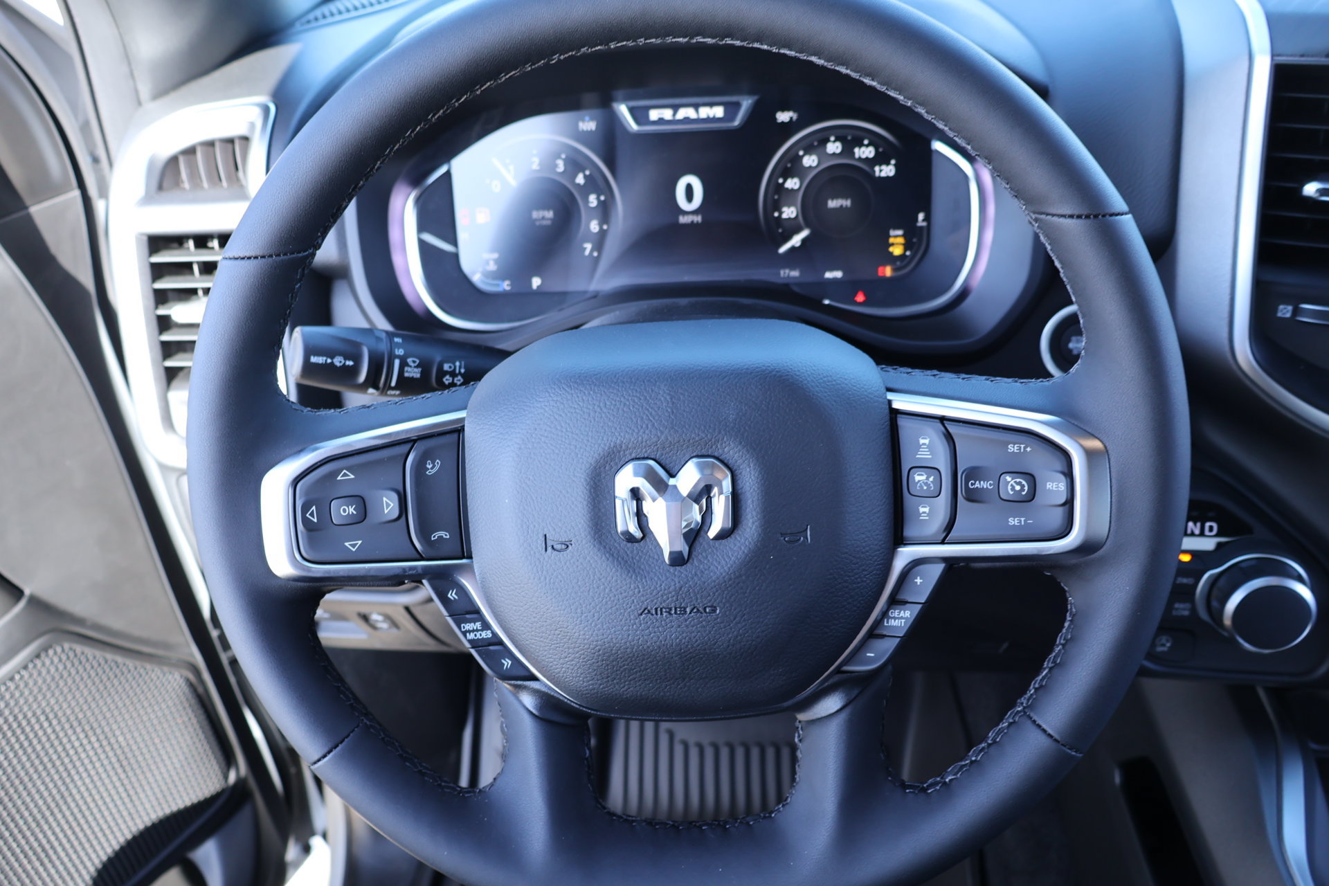 New 2026 RAM 1500 Big Horn AWD/4WD image 3