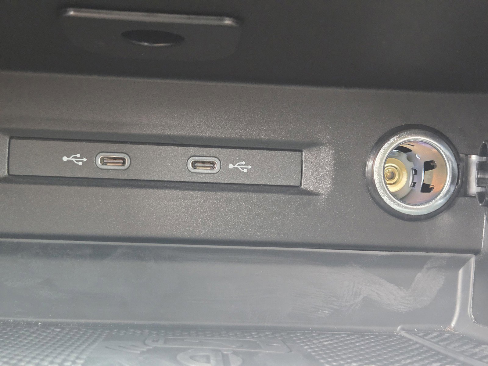 Used 2024 Volkswagen Taos SE image 21