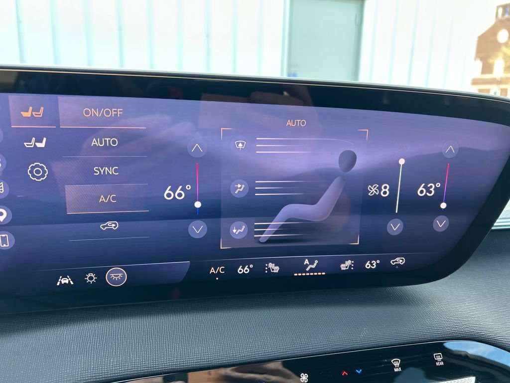 New 2026 Buick Enclave Sport Touring w/ Super Cruise Package image 33