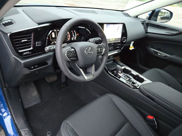 Used 2025 Lexus NX 350 AWD image 12
