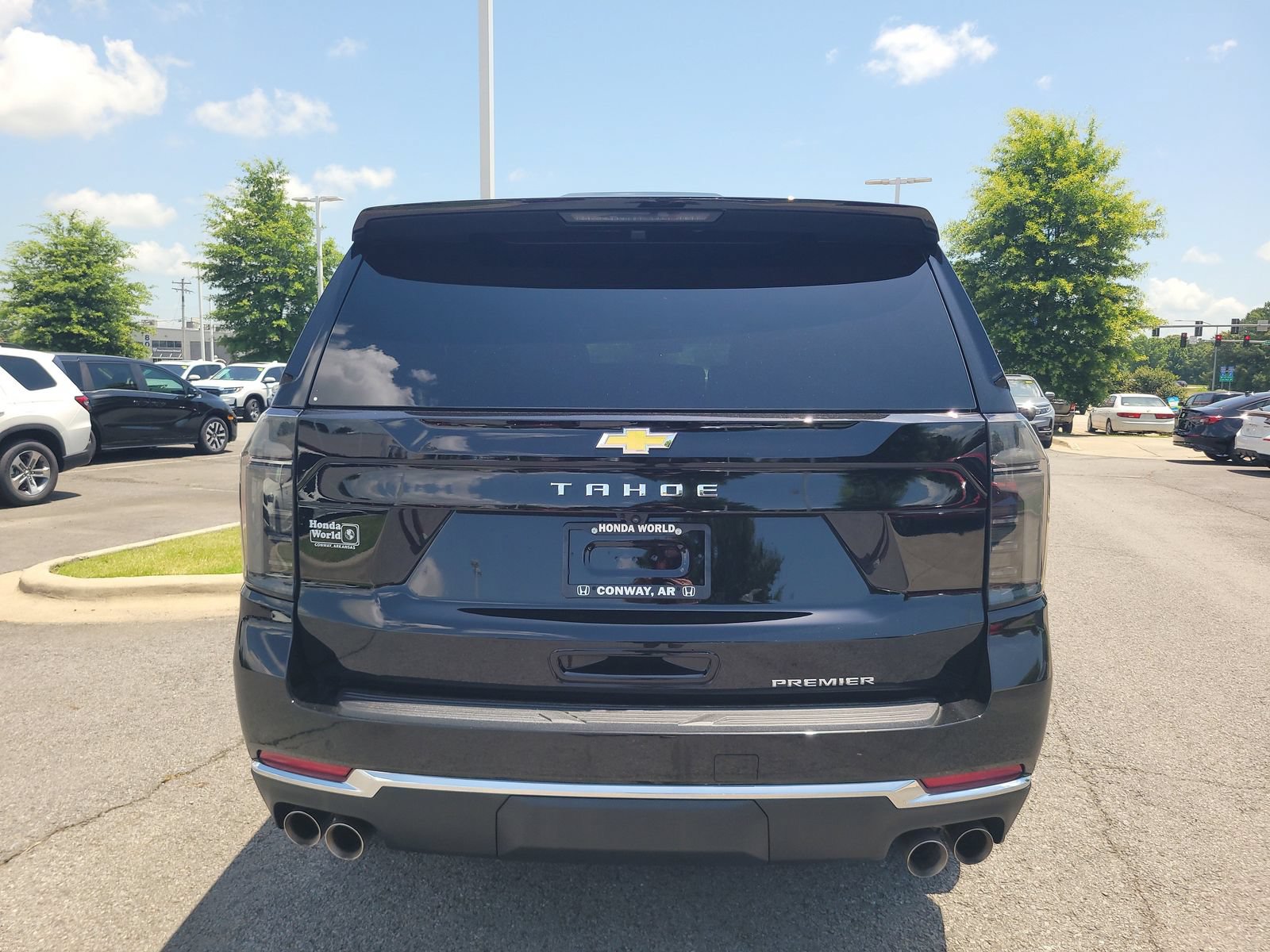 Used 2026 Chevrolet Tahoe Premier w/ Sun And Tow Package AWD/4WD image 4