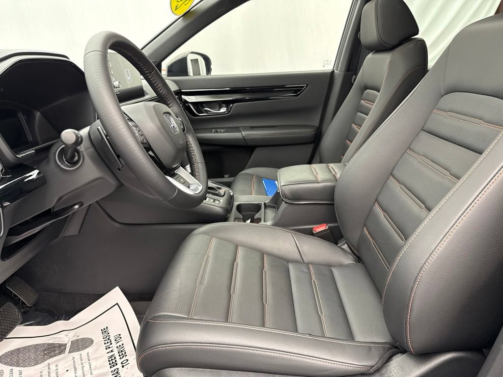 Used 2026 Honda CR-V Sport Touring image 18