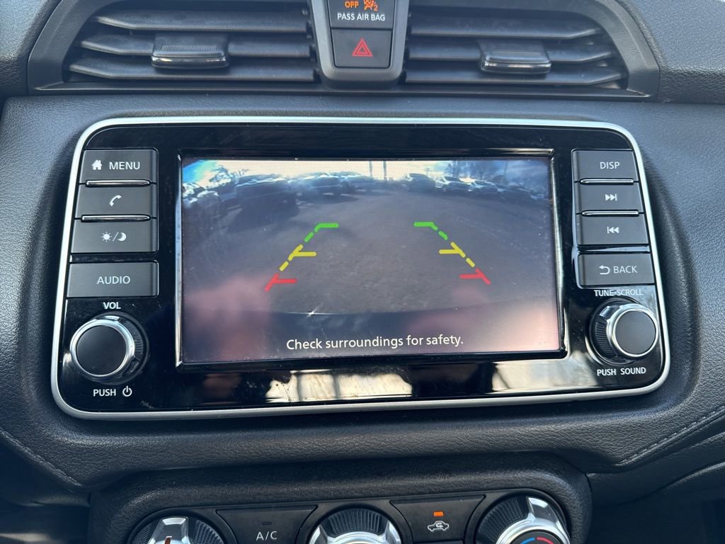 Used 2023 Nissan Versa S w/ Trunk Package image 22