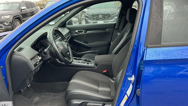 Used 2023 Honda Civic Sport image 9
