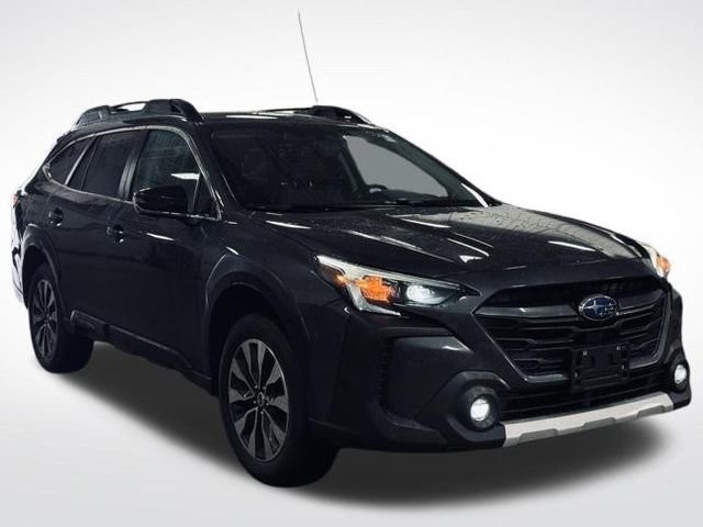 Used 2023 Subaru Outback Limited image 4