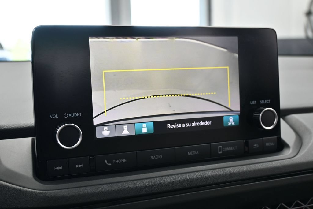 Used 2025 Honda Accord SE image 19