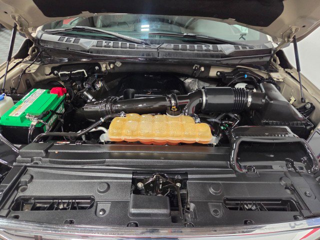 Used 2017 Ford F150 King Ranch w/ Equipment Group 601A Luxury AWD/4WD image 95