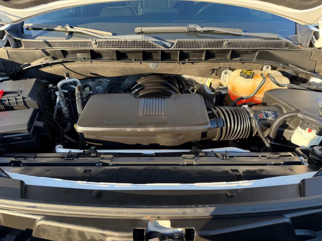 Used 2022 GMC Yukon XL SLT image 41