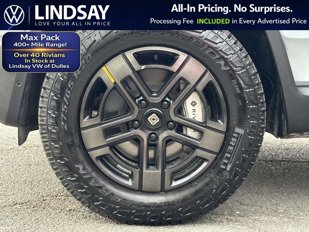Used 2025 Rivian R1S Adventure AWD/4WD image 8