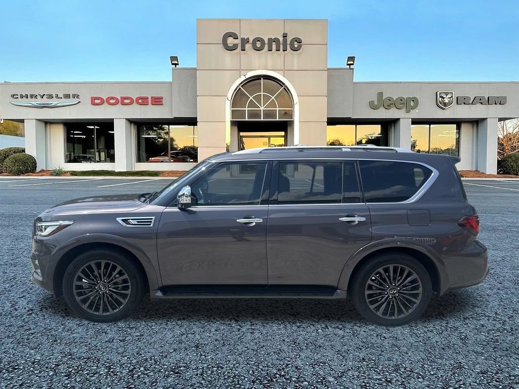 Used 2023 INFINITI QX80 Sensory w/ Cargo Package AWD/4WD image 4