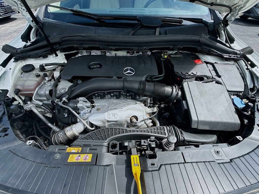 Used 2021 Mercedes-Benz GLA 250 image 29