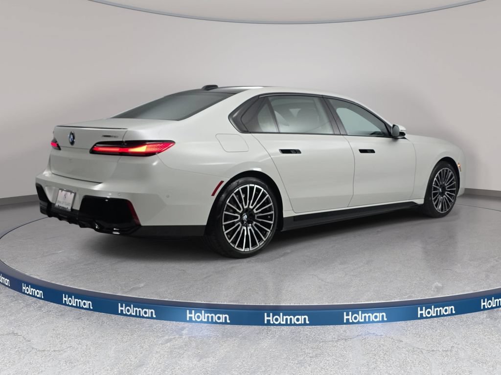 New 2026 BMW i7 xDrive60 w/ Executive Package AWD/4WD image 5