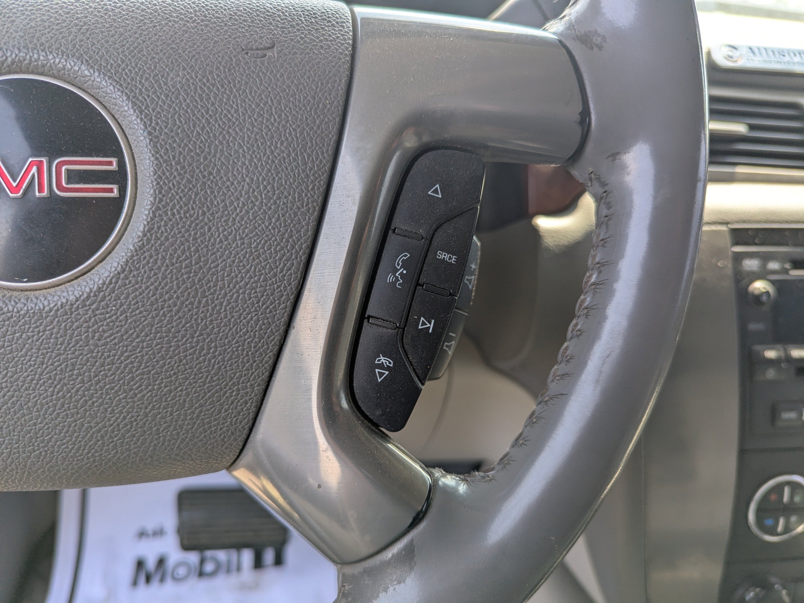 Used 2010 GMC Sierra 2500 SLT AWD/4WD image 12
