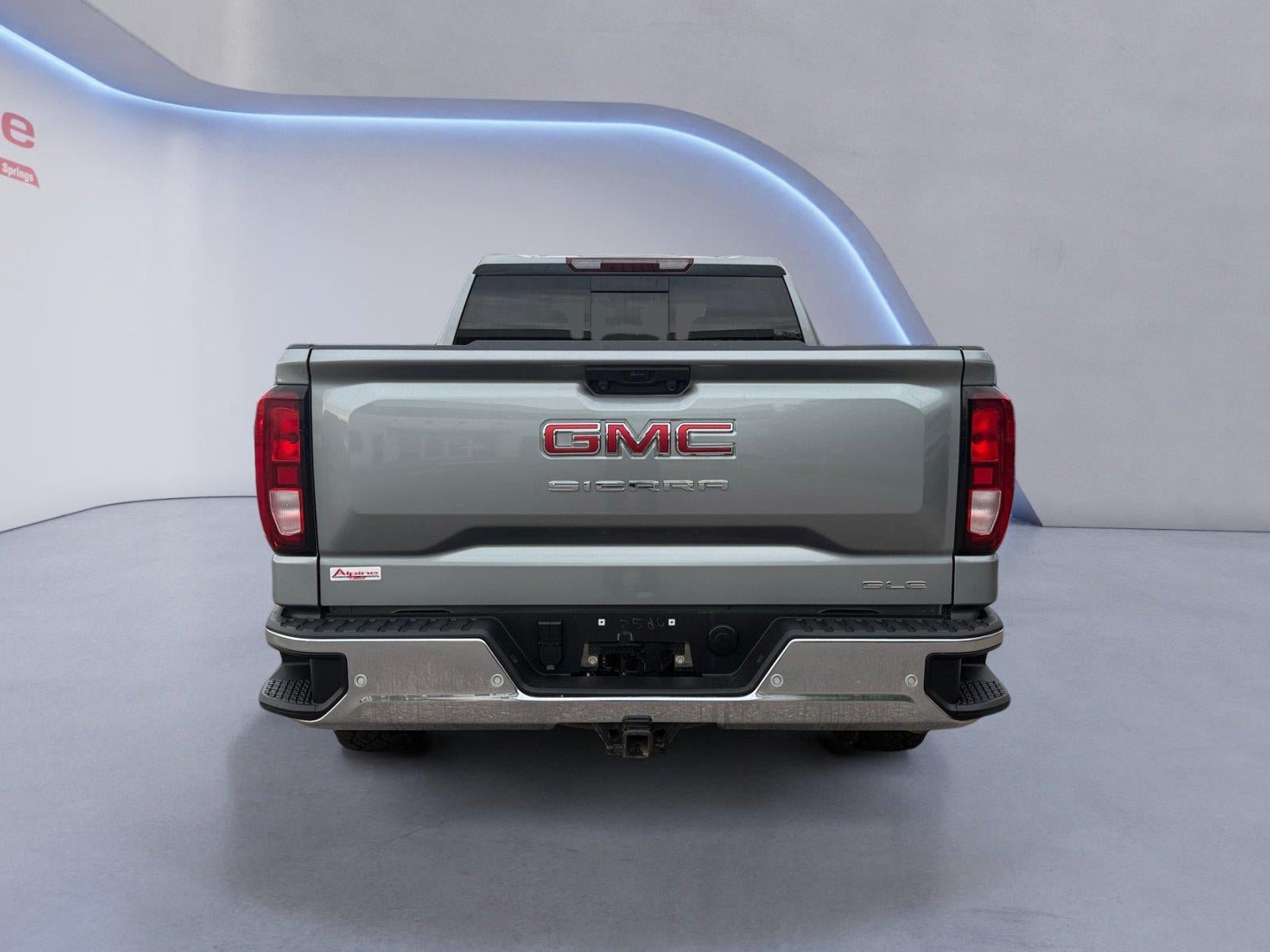Certified 2025 GMC Sierra 1500 SLE w/ Preferred Package AWD/4WD image 4