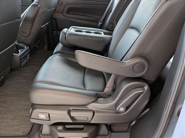 Certified 2023 Honda Odyssey Sport image 18