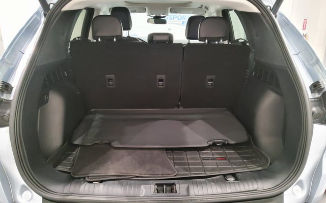 Used 2022 Ford Escape Titanium w/ Class II Trailer Tow Package image 14