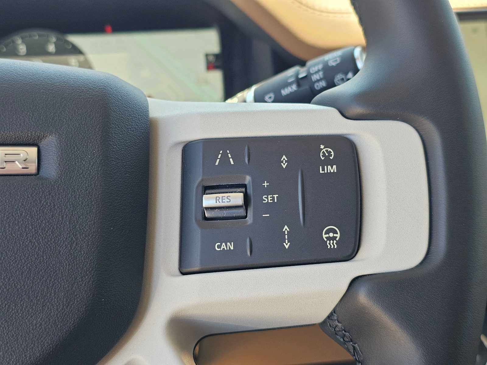 New 2026 Land Rover Defender 110 S AWD/4WD image 28