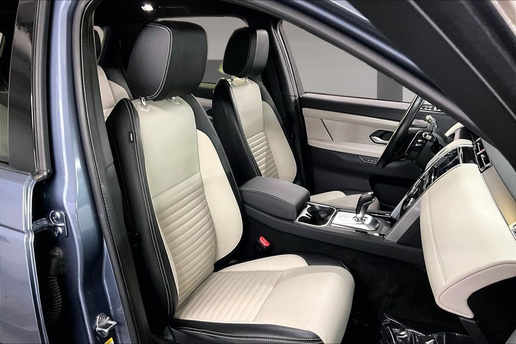 Certified 2022 Land Rover Discovery Sport S R-Dynamic AWD/4WD image 27
