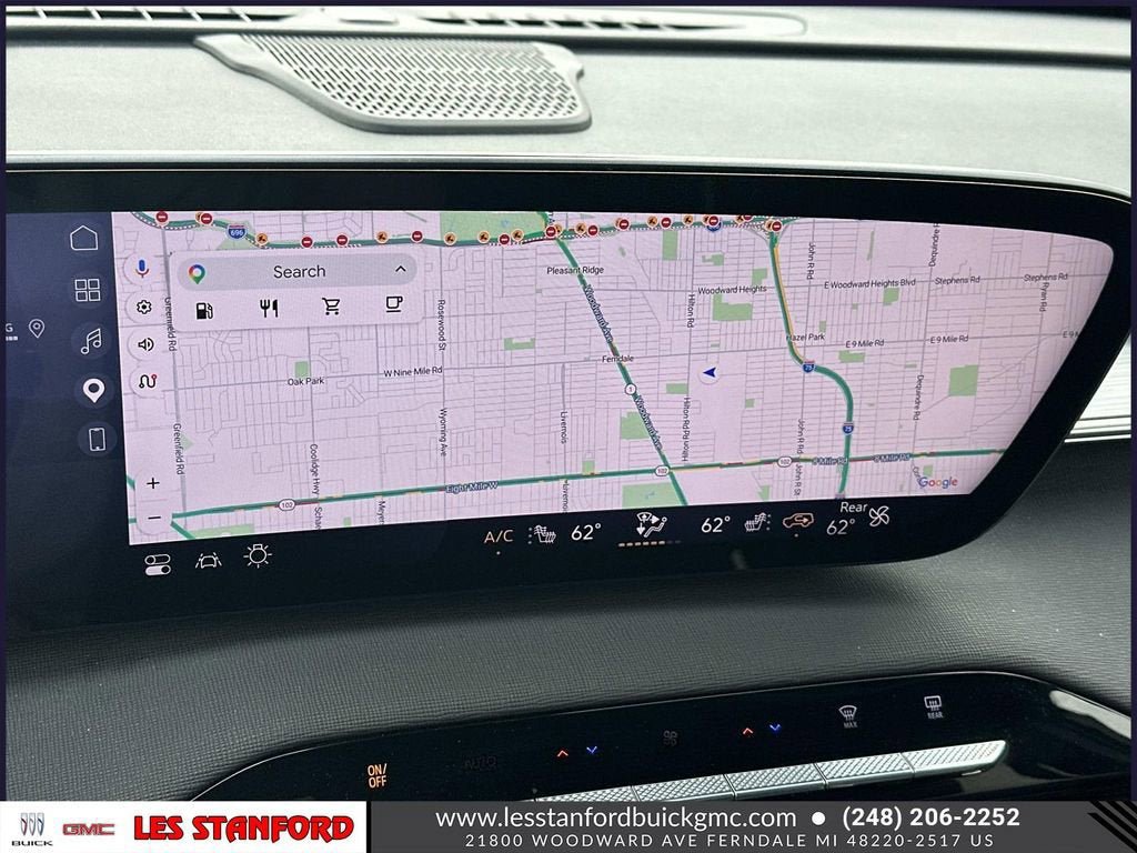 Used 2025 Buick Enclave Preferred w/ Power Package FWD image 32