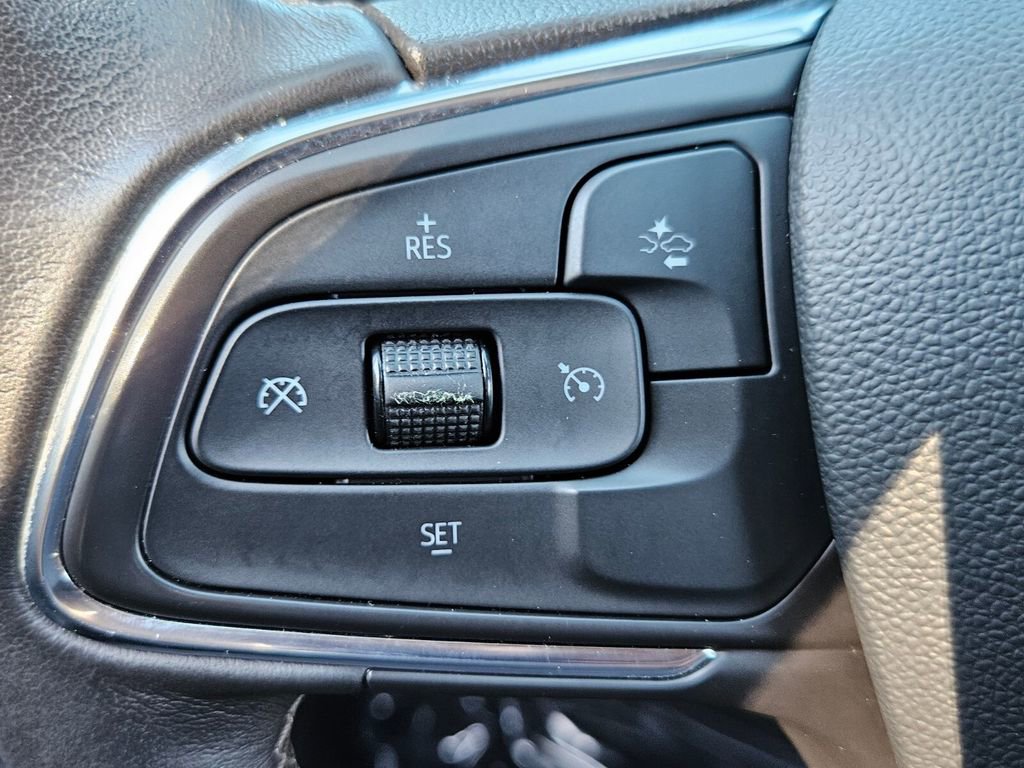 Used 2021 Buick Encore GX Select image 26