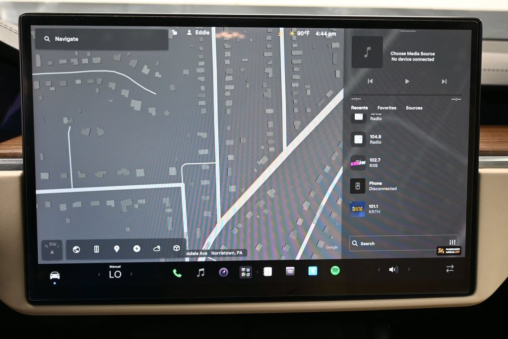 Used 2023 Tesla Model X AWD/4WD image 24