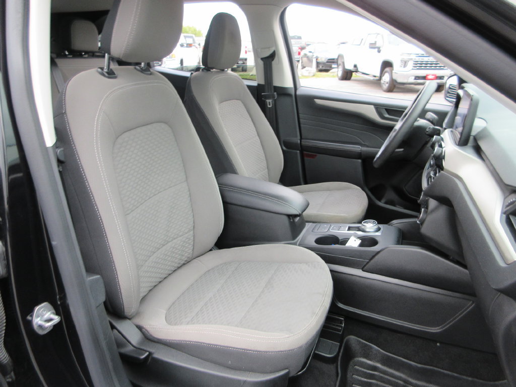 Used 2022 Ford Escape SE AWD/4WD image 17