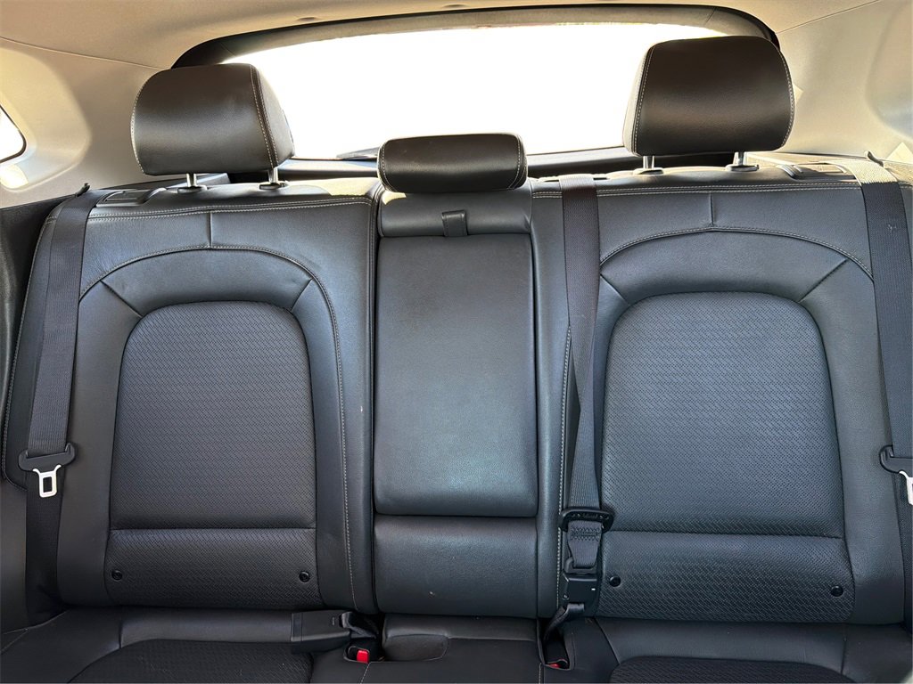 Used 2019 Hyundai Kona Ultimate image 16