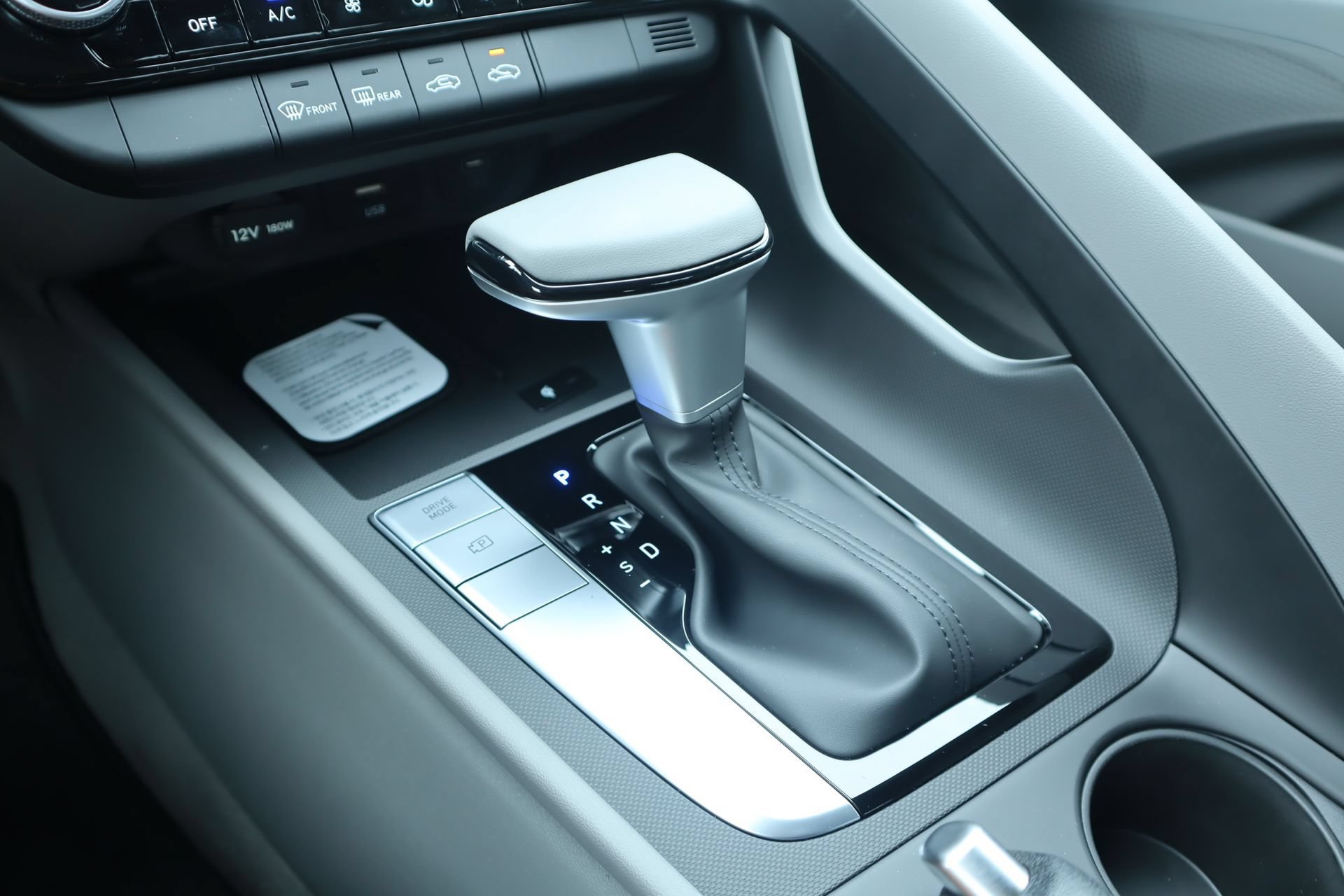New 2026 Hyundai Elantra Sport FWD image 15