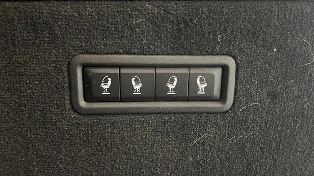 Used 2024 Jeep Grand Wagoneer Series III image 33