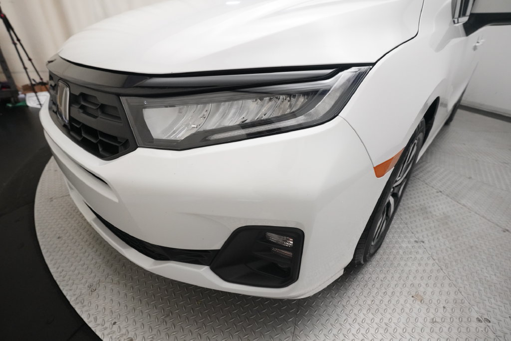 Used 2025 Honda Odyssey EX-L image 24