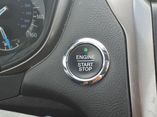 Used 2017 Ford Fusion SE image 11