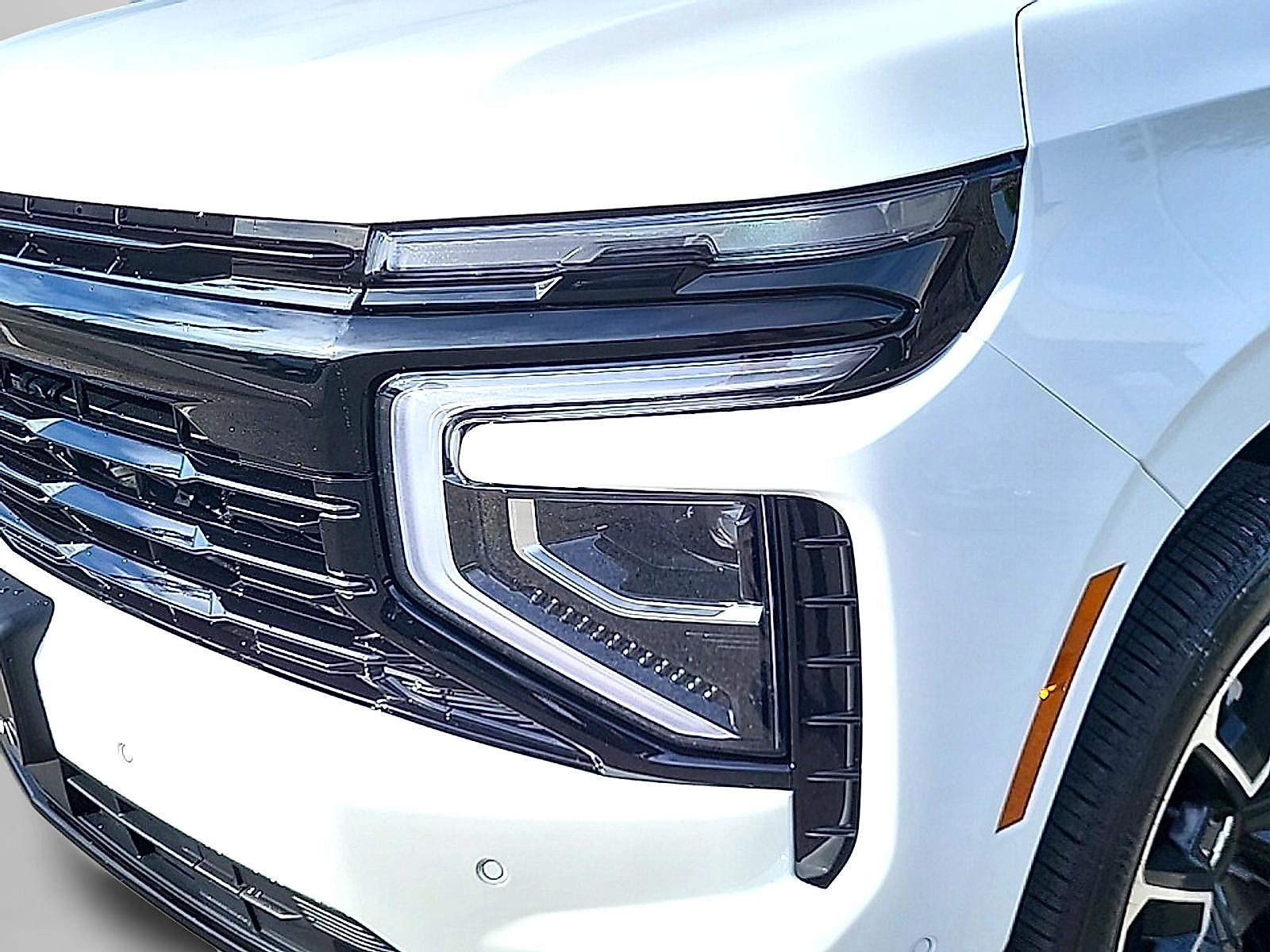 Used 2026 Chevrolet Tahoe RST w/ RST Capability Package AWD/4WD image 10
