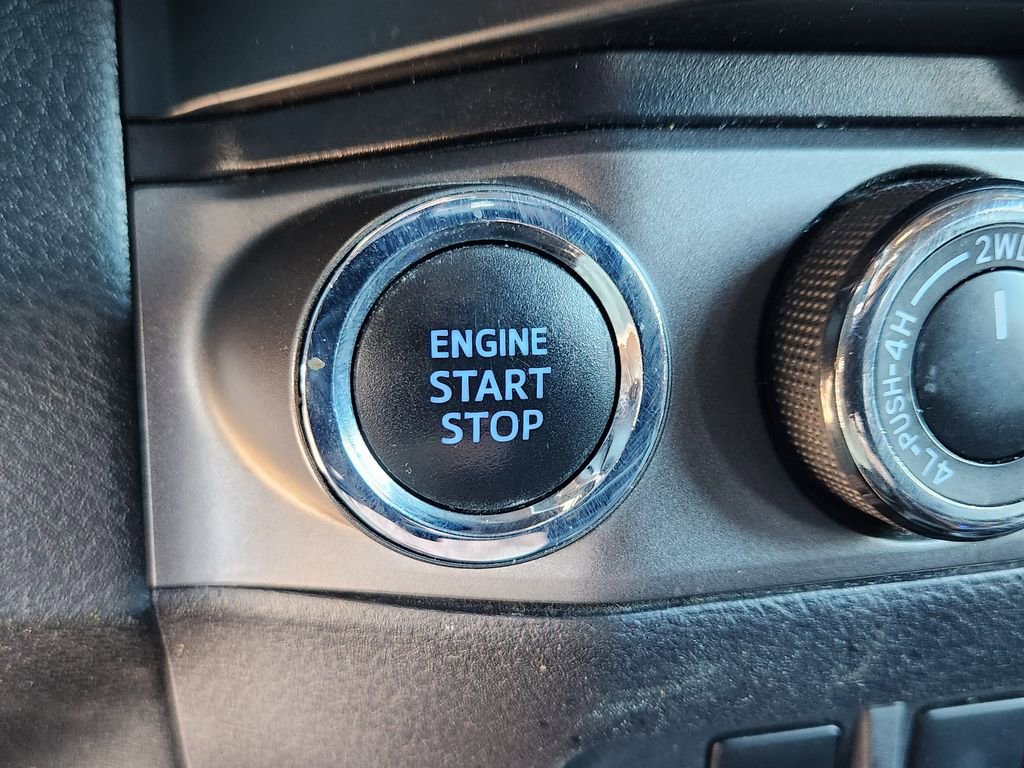 Used 2020 Toyota Tacoma TRD Sport w/ TRD Premium Sport Package AWD/4WD image 12