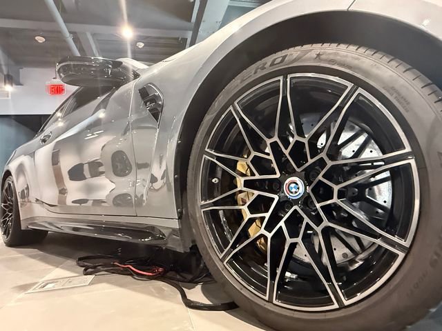 Used 2023 BMW M4 Competition w/ Executive Package RWD image 8
