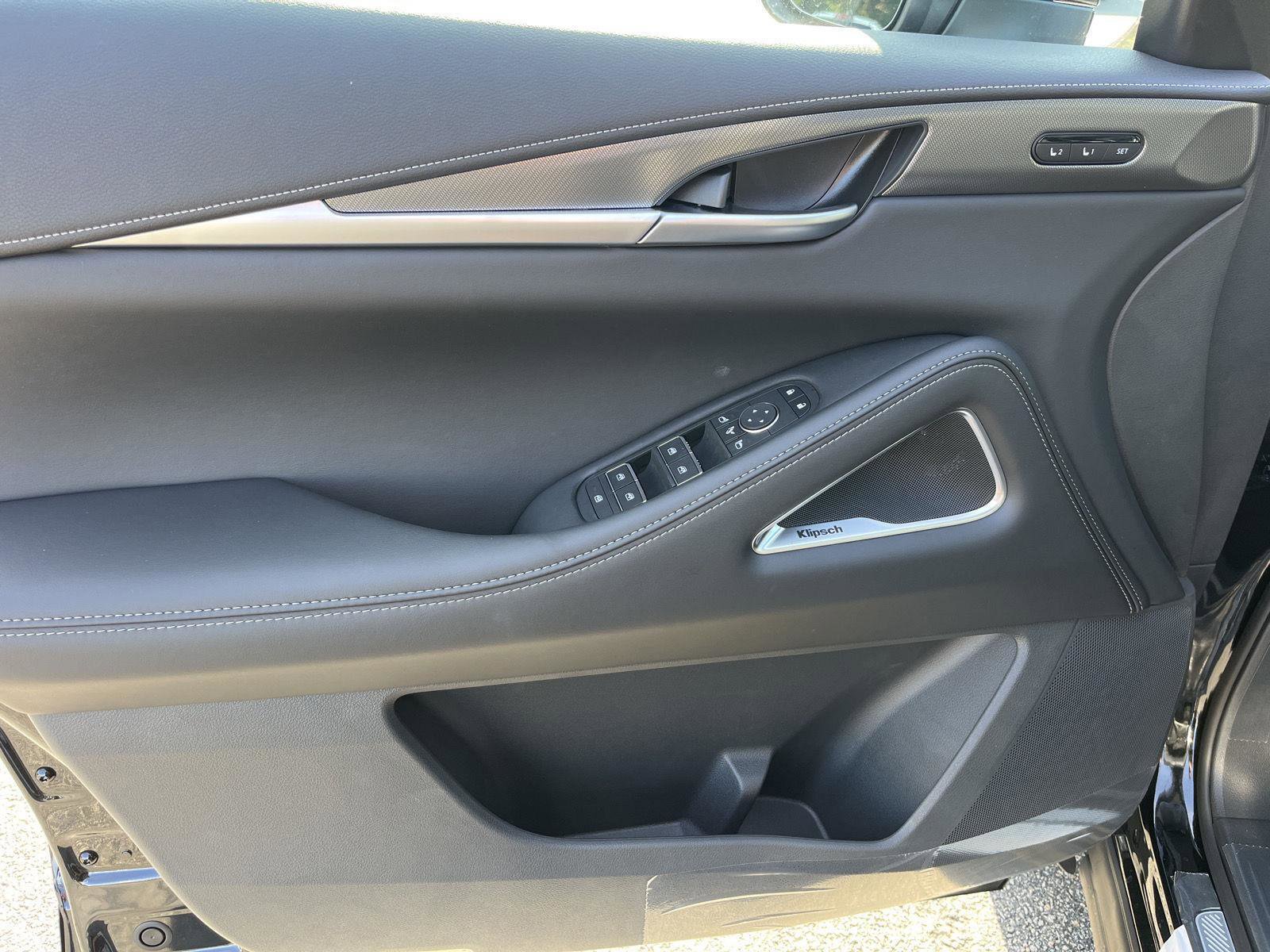 New 2026 INFINITI QX60 Luxe w/ Cargo Package image 10