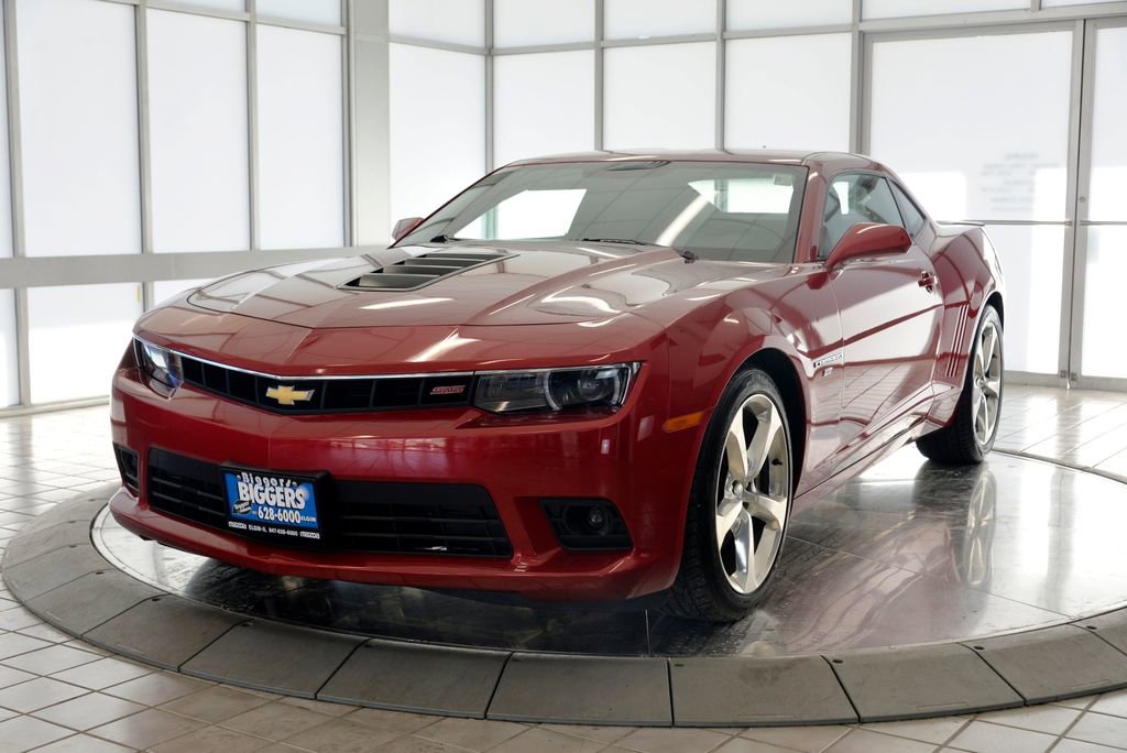 Used 2014 Chevrolet Camaro SS w/ RS Package image 4