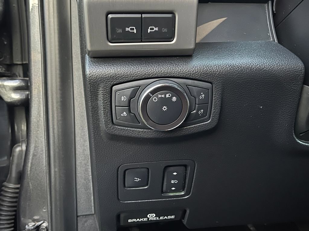 Used 2019 Ford F350 Platinum w/ Platinum Ultimate Package image 24