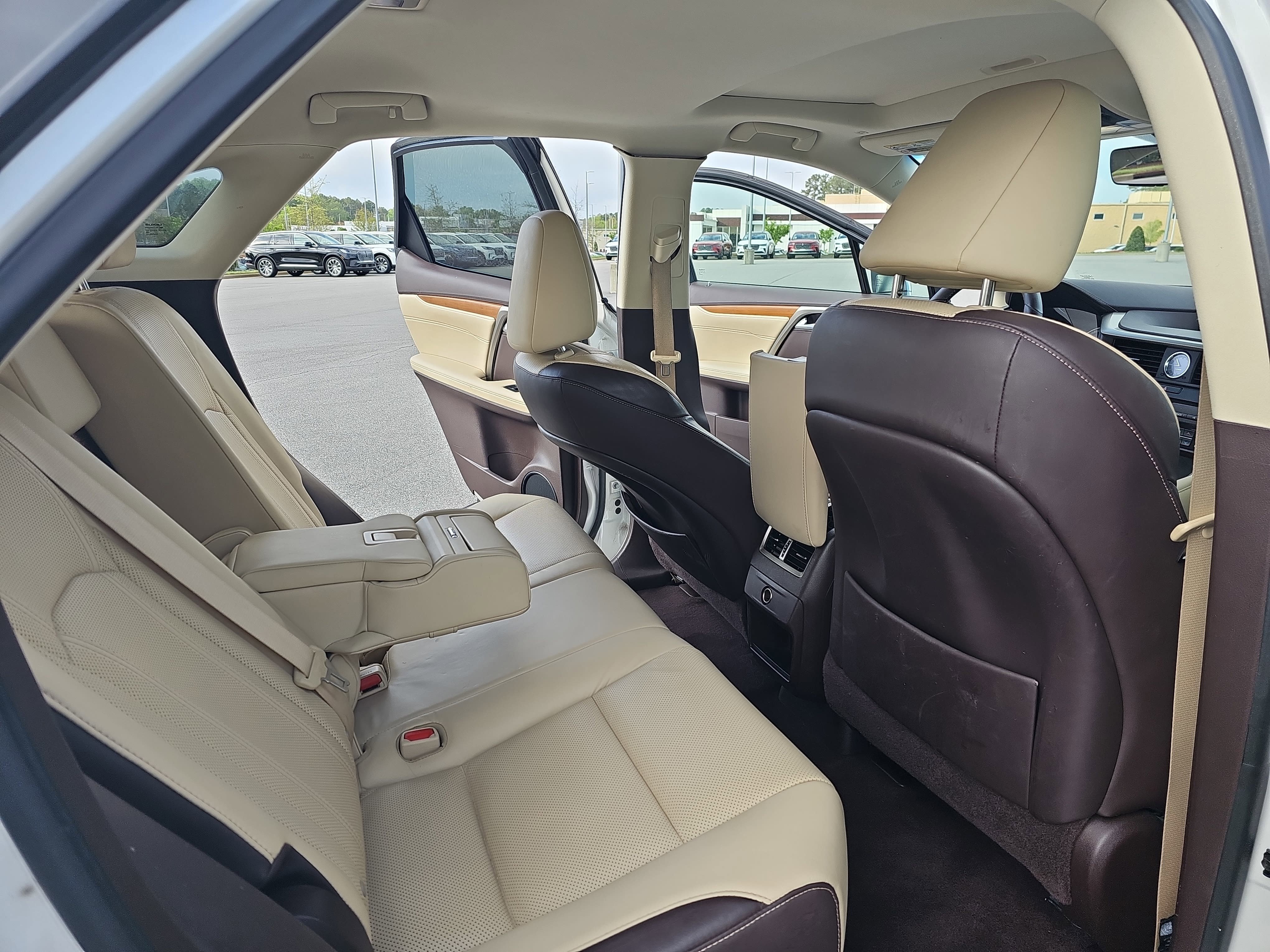Used 2017 Lexus RX 350 AWD w/ Premium Package image 11