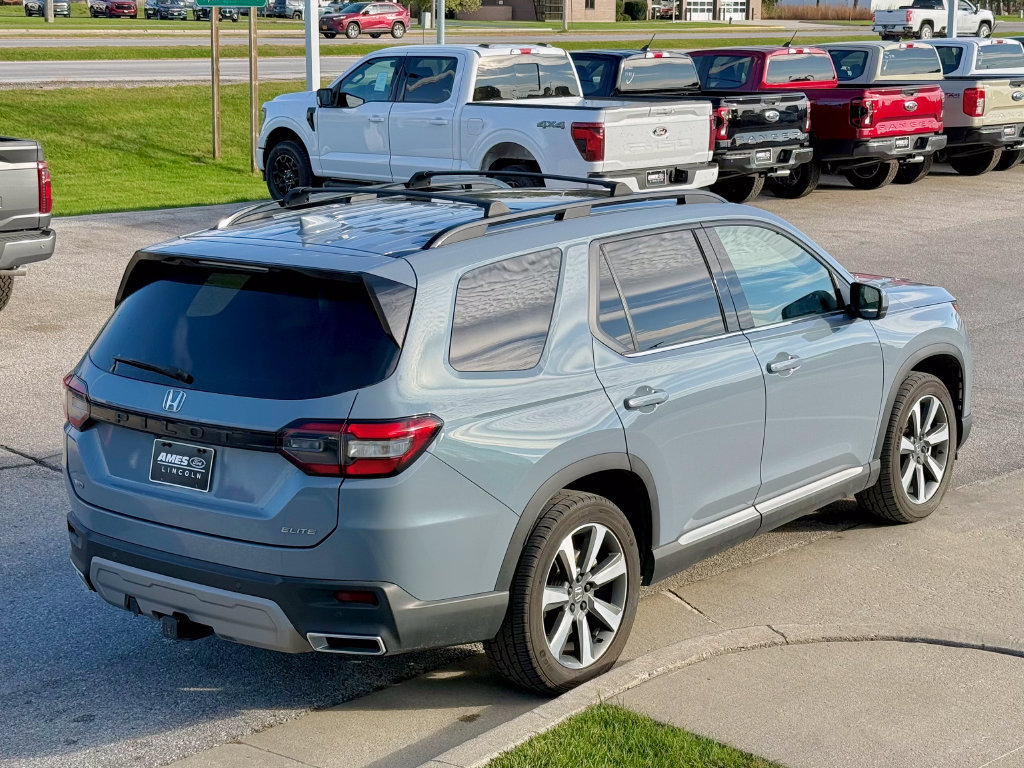 Used 2024 Honda Pilot Elite image 6