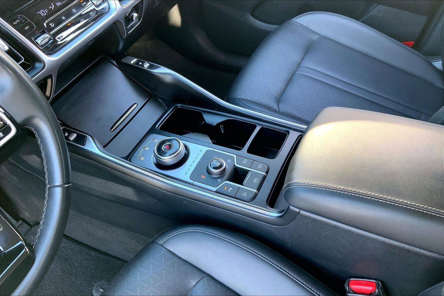 Used 2024 Kia Sorento EX image 15