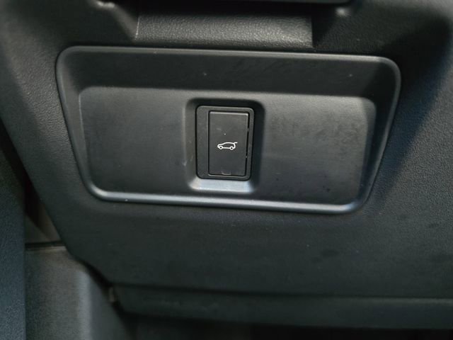 Certified 2025 Land Rover Range Rover Evoque S image 29