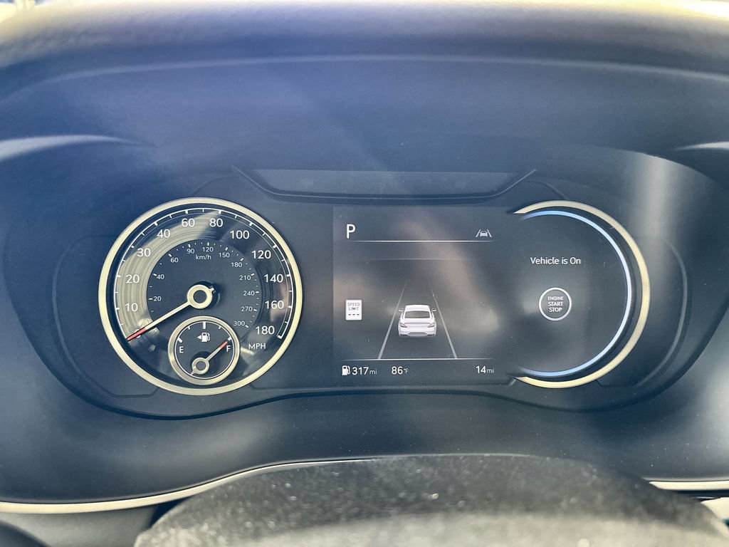 New 2026 Genesis G70 2.5T RWD image 10