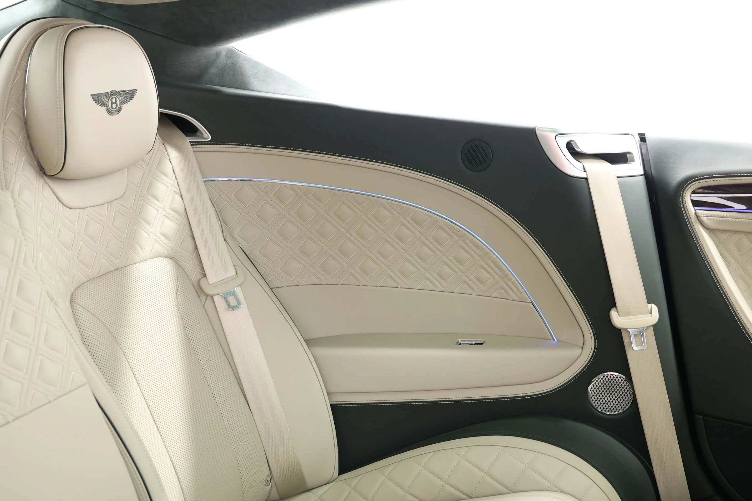 Used 2021 Bentley Continental GT image 95